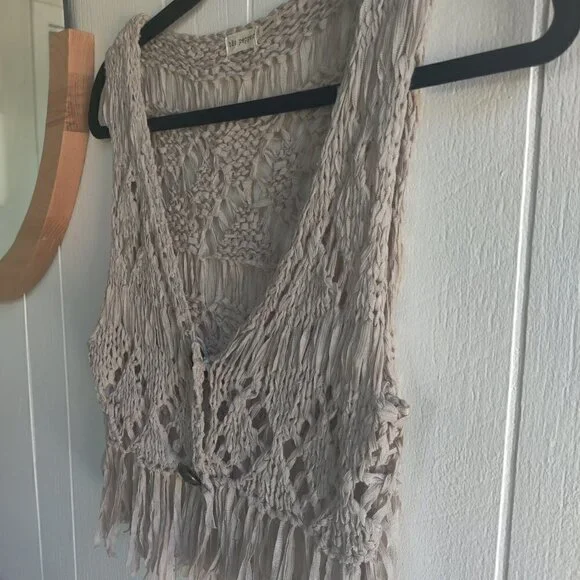 Crochet Vest by Blu Pepper. 4" fringe , cream color, 2 buttons, lightweight. S - Picture 4 of 5